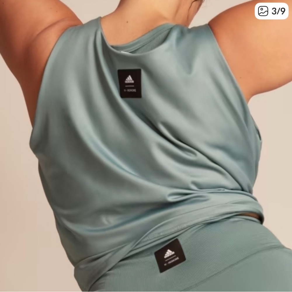 Adidas Women's 11 Honore Tank. Sz. 1X